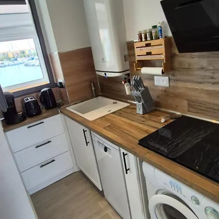 6 Pers, Vue Mer, Parking, Wifi, Ponton Apartment *